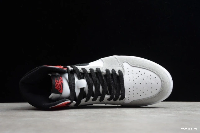 Retro Grey Light Smoke Air 555088-126 High Jordan 1 0810